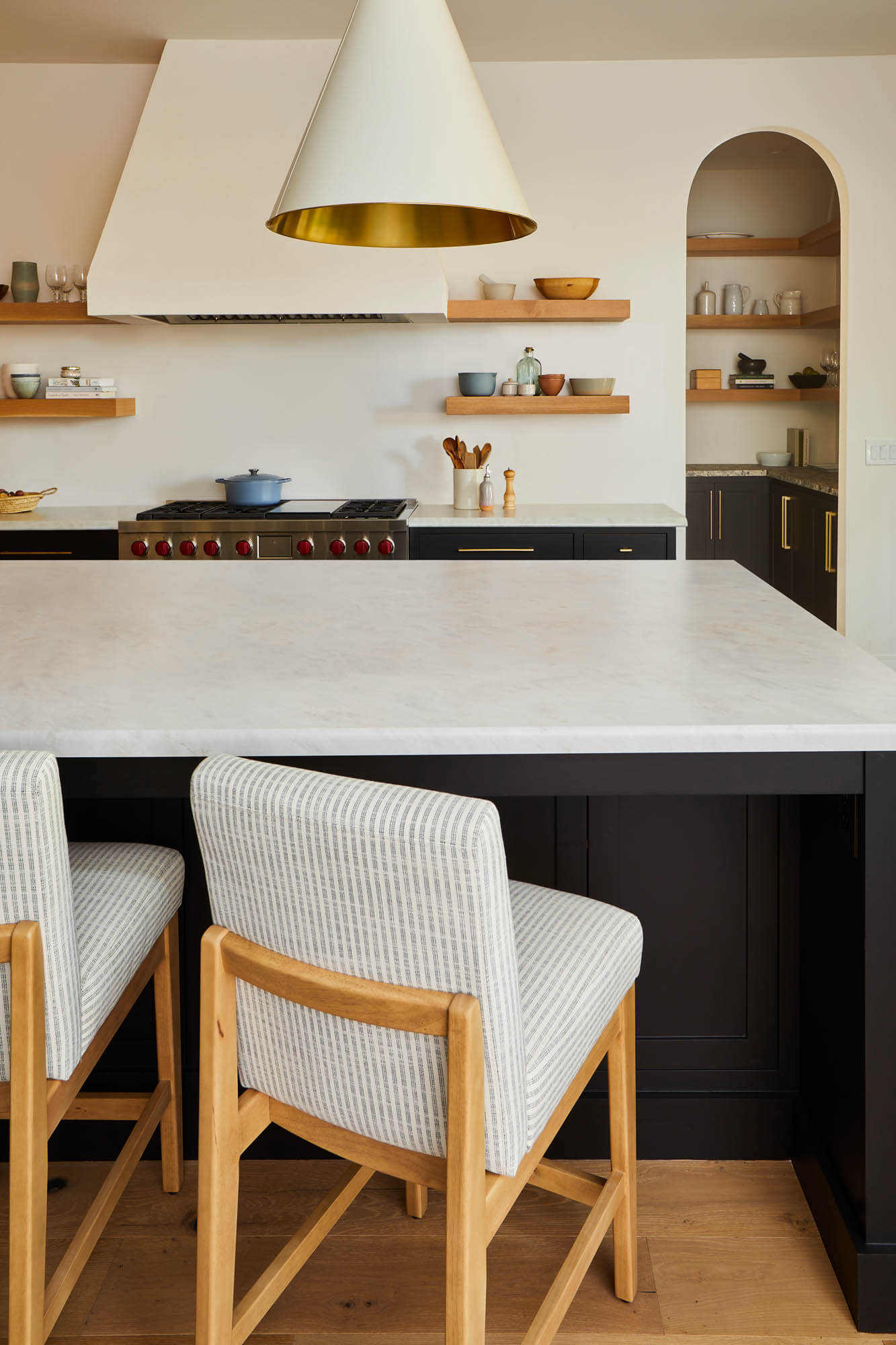 Prosecco Quartzite Scene