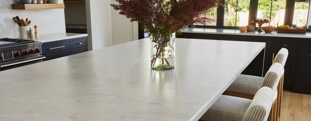 Prosecco Quartzite Laminte Countertop