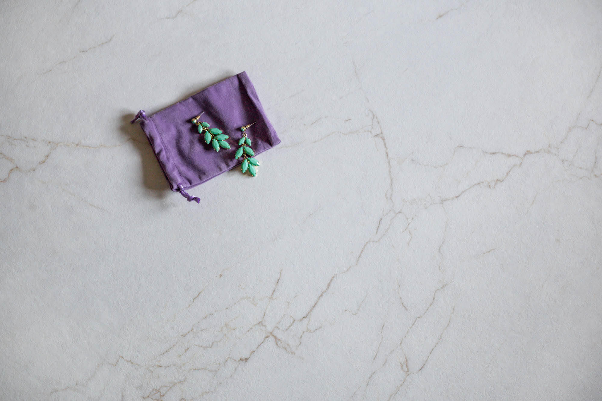 Aluma Marble Scene